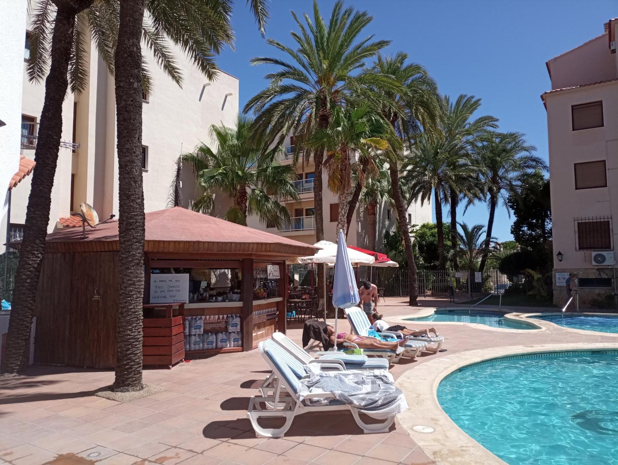 Apartamento Parchis Con Piscina Denia Zewnętrze zdjęcie